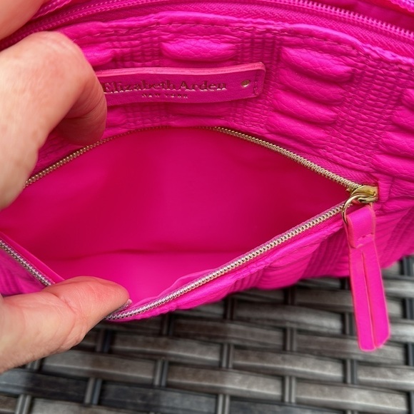 Elizabeth Arden Hot Pink Ruched Cosmetic Case - Picture 12 of 16